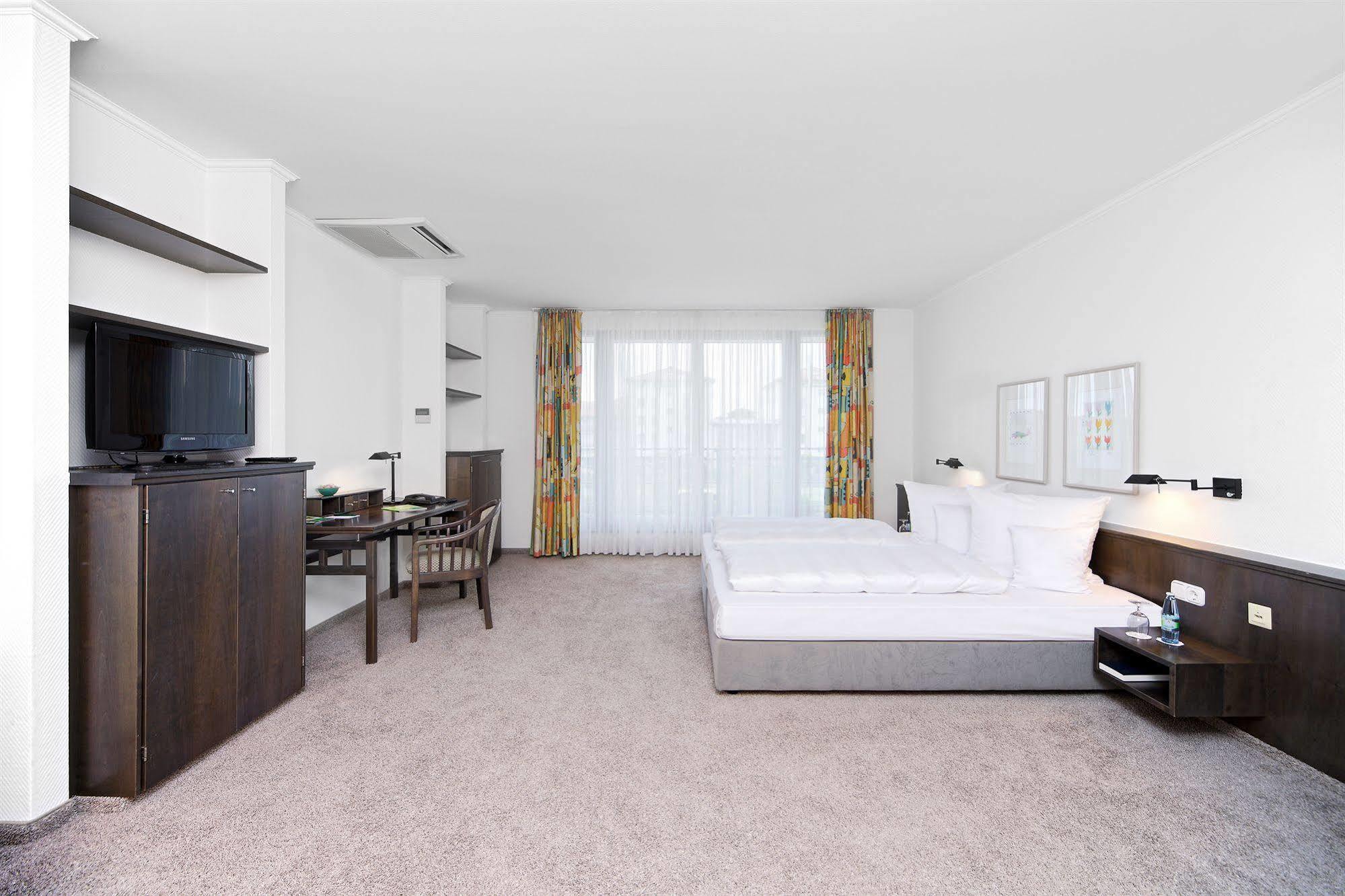 Hotel Herzogspark Herzogenaurach Luaran gambar
